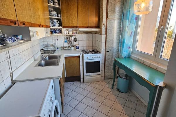 Prodej bytu 2+1 57 m², Jasmínová, Praha Prodej bytu 2+1 57 m², Jasmínová, Praha