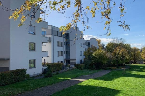 Pronájem bytu 3+1 98 m², Welschstrasse, Wiesbaden, Hessen Pronájem bytu 3+1 98 m², Welschstrasse, Wiesbaden, Hessen