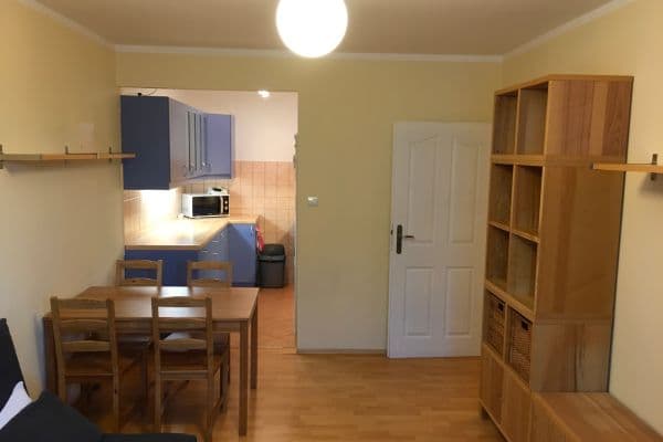 Pronájem bytu 2+kk 42 m², Školská, Hostivice Pronájem bytu 2+kk 42 m², Školská, Hostivice