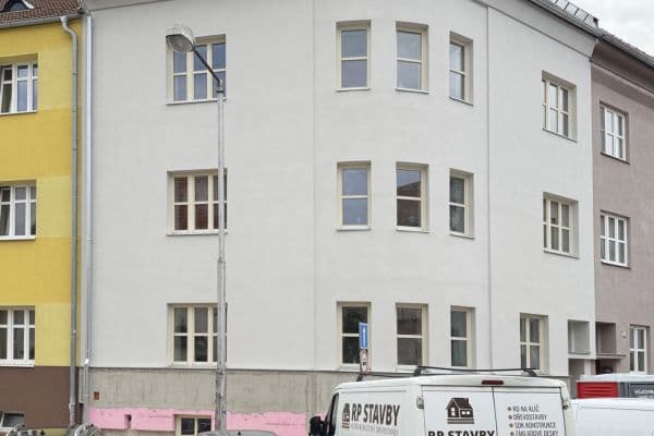 Pronájem bytu 2+kk 40 m², náměstí kpt. Otmara Chlupa, Znojmo, Jihomoravský kraj Pronájem bytu 2+kk 40 m², náměstí kpt. Otmara Chlupa, Znojmo, Jihomoravský kraj