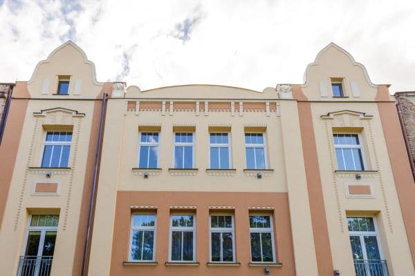 Pronájem bytu 2+kk 35 m², Bratří Čapků, Hradec Králové Pronájem bytu 2+kk 35 m², Bratří Čapků, Hradec Králové