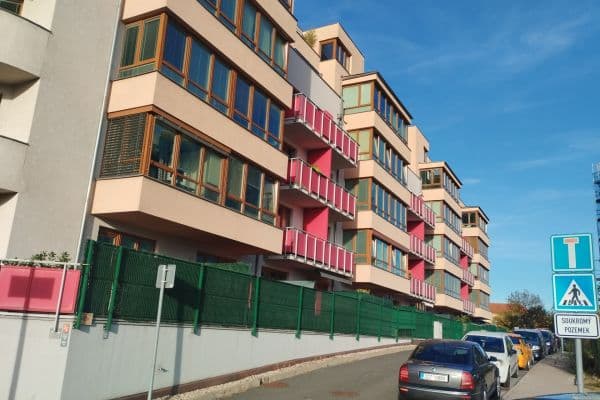 Prodej bytu 1+kk 34 m², Strančická, Hlavní město Praha Prodej bytu 1+kk 34 m², Strančická, Hlavní město Praha