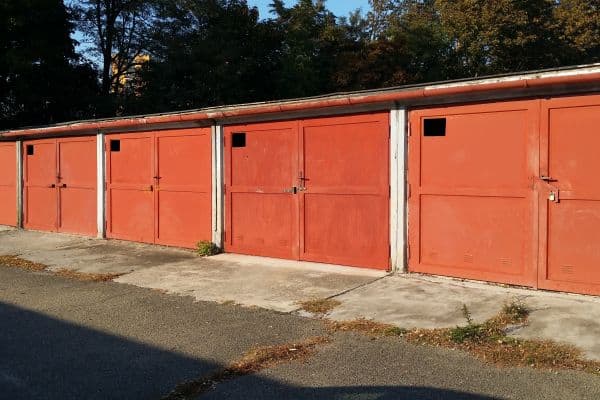 Pronájem garáže 17 m², Fillova, Brno Pronájem garáže 17 m², Fillova, Brno