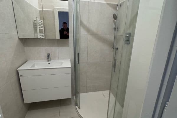 Pronájem bytu 3+1 98 m², Šmeralova, Praha Pronájem bytu 3+1 98 m², Šmeralova, Praha