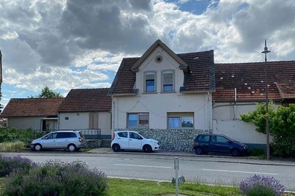 Pronájem bytu 3+1 90 m², Alzeyerstraße 108, Flörsheim-Dalsheim Pronájem bytu 3+1 90 m², Alzeyerstraße 108, Flörsheim-Dalsheim