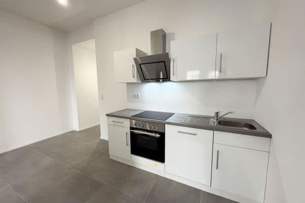 Pronájem bytu 1+1 33 m², Martin-Luther-Straße, Stuttgart, Bádensko-Württembersko Pronájem bytu 1+1 33 m², Martin-Luther-Straße, Stuttgart, Bádensko-Württembersko