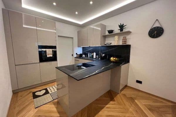 Pronájem bytu 1+kk 38 m², Thomas-Mann-Straße 40, Bonn, Severní Porýní-Vestfálsko Pronájem bytu 1+kk 38 m², Thomas-Mann-Straße 40, Bonn, Severní Porýní-Vestfálsko