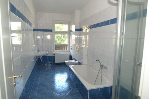 Pronájem bytu 2+1 74 m², Südstr. 64, Leipzig, Sasko Pronájem bytu 2+1 74 m², Südstr. 64, Leipzig, Sasko