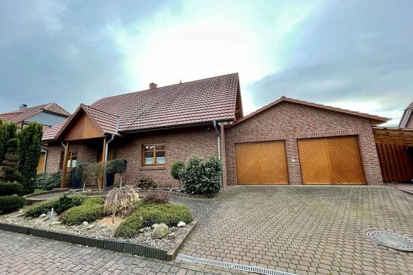 Prodej domu 173 m², pozemek 819 m², Rehburg-Loccum Prodej domu 173 m², pozemek 819 m², Rehburg-Loccum