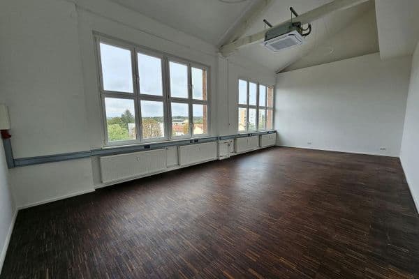 Pronájem kanceláře 48 m², Cassellastrasse 30-32, Frankfurt, Hessen Pronájem kanceláře 48 m², Cassellastrasse 30-32, Frankfurt, Hessen