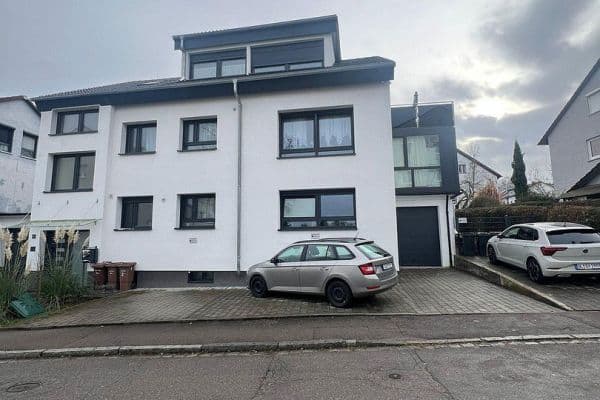 Pronájem bytu 3+1 77 m², Kölllestraße 25, Ulm, Bádensko-Württembersko Pronájem bytu 3+1 77 m², Kölllestraße 25, Ulm, Bádensko-Württembersko