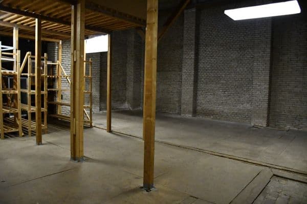 Pronájem nebytového prostoru 200 m², Dobronická, Hlavní město Praha Pronájem nebytového prostoru 200 m², Dobronická, Hlavní město Praha