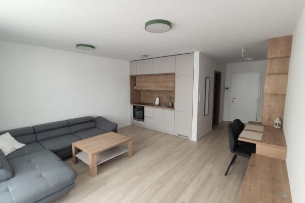 Prodej bytu 1+1 42 m², Jarabinková, Bratislava Prodej bytu 1+1 42 m², Jarabinková, Bratislava