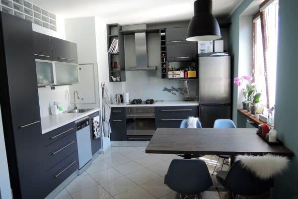Prodej bytu 2+kk 59 m², Kladenská, Praha Prodej bytu 2+kk 59 m², Kladenská, Praha