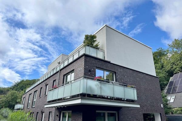 Pronájem bytu 5+kk 161 m², Ochsenzollerstr.79, Norderstedt Pronájem bytu 5+kk 161 m², Ochsenzollerstr.79, Norderstedt