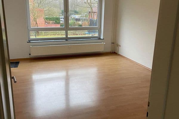 Pronájem bytu 3+1 62 m², Klaus-Groth-Straße 50, Lüneburg Pronájem bytu 3+1 62 m², Klaus-Groth-Straße 50, Lüneburg