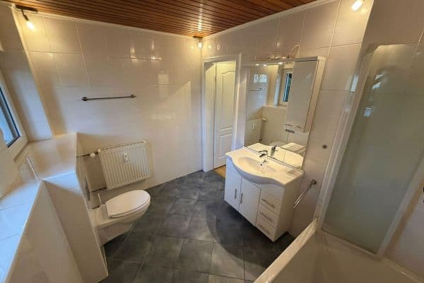 Pronájem bytu 2+kk 90 m², Gifhorn, Dolní Sasko Pronájem bytu 2+kk 90 m², Gifhorn, Dolní Sasko