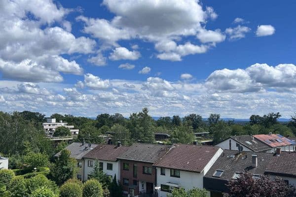 Pronájem bytu 2+1 59 m², Stuttgart, Bádensko-Württembersko Pronájem bytu 2+1 59 m², Stuttgart, Bádensko-Württembersko