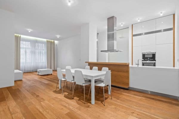 Pronájem bytu 3+kk 109 m², Laubova, Hlavní město Praha Pronájem bytu 3+kk 109 m², Laubova, Hlavní město Praha