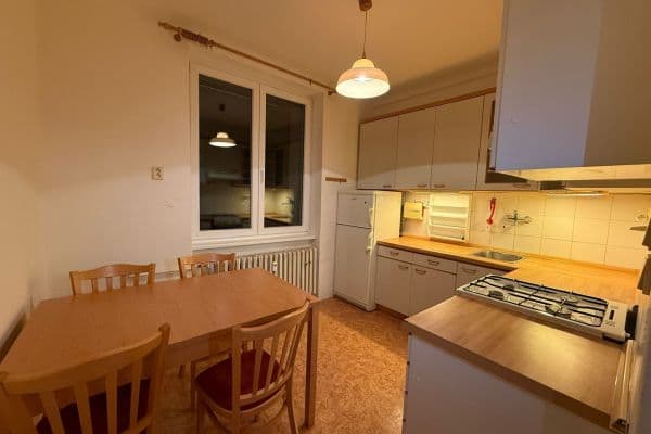 Pronájem bytu 2+1 67 m², Nučická, Praha Pronájem bytu 2+1 67 m², Nučická, Praha