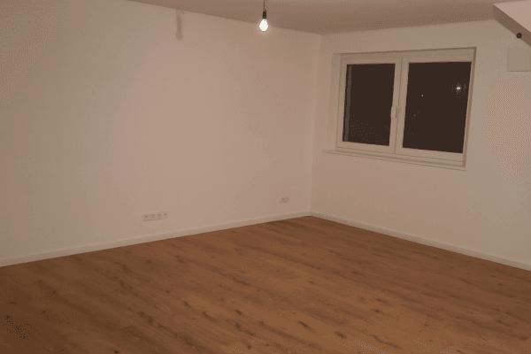 Pronájem bytu 4+1 92 m², Heilbronn, Bádensko-Württembersko Pronájem bytu 4+1 92 m², Heilbronn, Bádensko-Württembersko