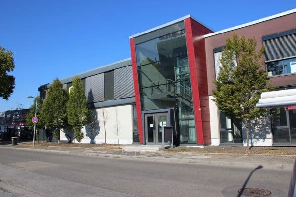 Pronájem nebytového prostoru 1.000 m², Franz-Grashof-Straße 5, Mannheim Pronájem nebytového prostoru 1.000 m², Franz-Grashof-Straße 5, Mannheim