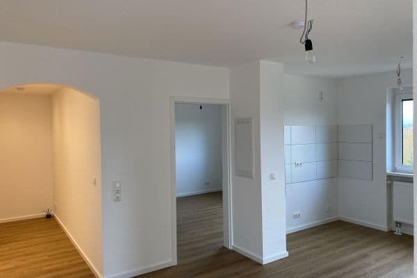 Pronájem bytu 2+1 76 m², Hessenring 6, Wiesbaden-Nordenstadt Pronájem bytu 2+1 76 m², Hessenring 6, Wiesbaden-Nordenstadt