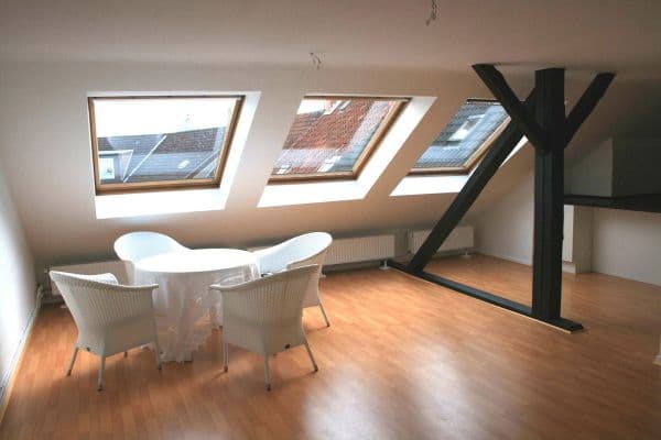 Pronájem bytu 3+1 95 m², Hildesheim Pronájem bytu 3+1 95 m², Hildesheim