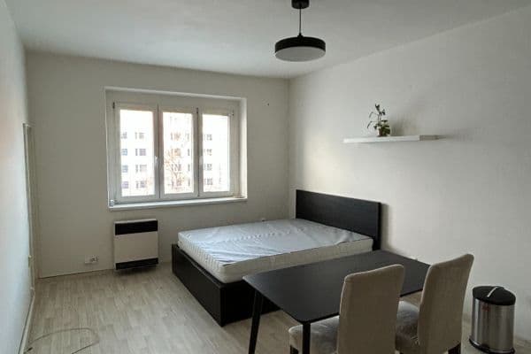 Pronájem bytu 1+kk 30 m², Michelská, Hlavní město Praha Pronájem bytu 1+kk 30 m², Michelská, Hlavní město Praha