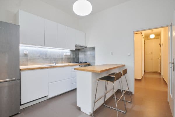Pronájem bytu 3+1 65 m², Sudoměřská, Praha Pronájem bytu 3+1 65 m², Sudoměřská, Praha
