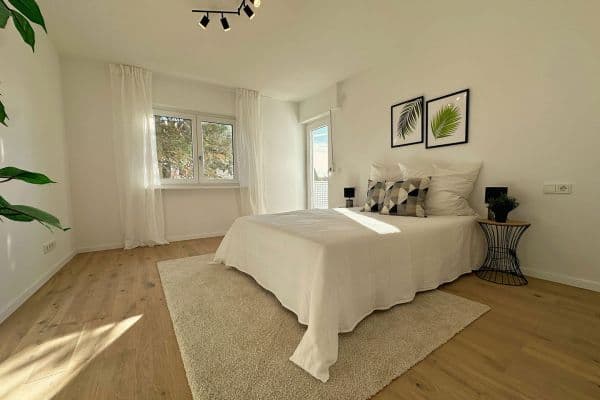 Prodej bytu 4+kk 104 m², Seukendorf Prodej bytu 4+kk 104 m², Seukendorf