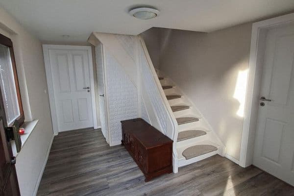 Prodej domu 150 m², pozemek 1.400 m², Hauptstrasse 14, Obererbach Prodej domu 150 m², pozemek 1.400 m², Hauptstrasse 14, Obererbach