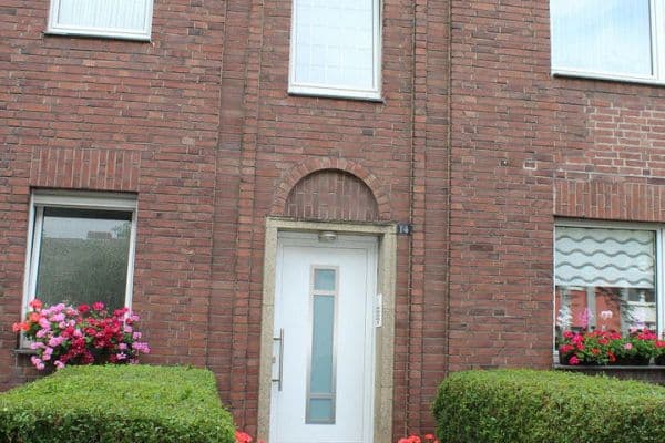 Pronájem bytu 3+1 80 m², Gneisenaustr. 14, Krefeld, Severní Porýní-Vestfálsko Pronájem bytu 3+1 80 m², Gneisenaustr. 14, Krefeld, Severní Porýní-Vestfálsko