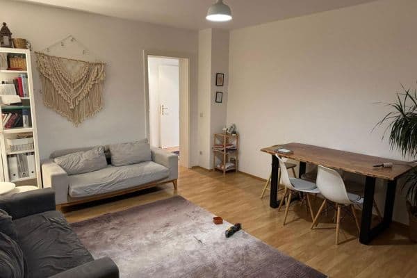 Pronájem bytu 2+1 65 m², Herloßsohnstrasse 4, Leipzig, Sasko Pronájem bytu 2+1 65 m², Herloßsohnstrasse 4, Leipzig, Sasko