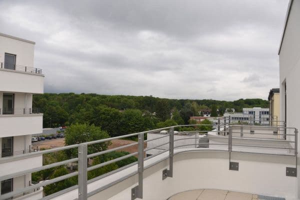 Pronájem bytu 2+1 64 m², Köln, Severní Porýní-Vestfálsko Pronájem bytu 2+1 64 m², Köln, Severní Porýní-Vestfálsko