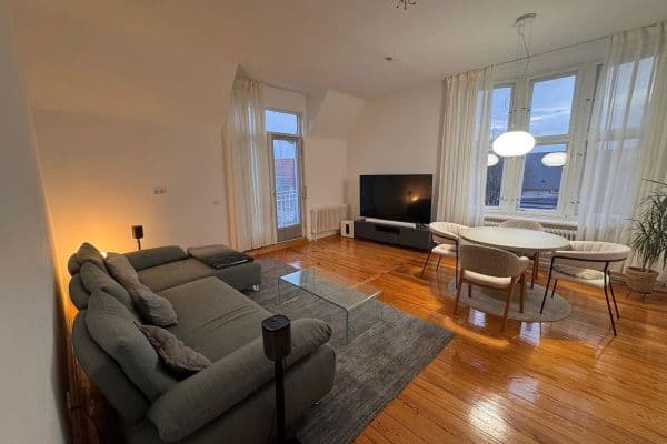 Pronájem bytu 2+1 80 m², Berlin, Berlín Pronájem bytu 2+1 80 m², Berlin, Berlín