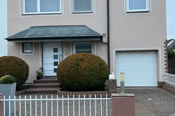 Prodej domu 211 m², pozemek 347 m², Karpfenweg 1, Rodgau Prodej domu 211 m², pozemek 347 m², Karpfenweg 1, Rodgau