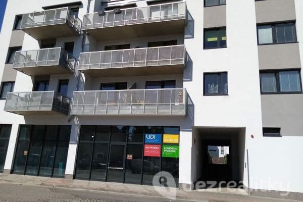 Pronájem bytu 1+kk 27 m², náměstí Bratří Jandusů, Praha Pronájem bytu 1+kk 27 m², náměstí Bratří Jandusů, Praha