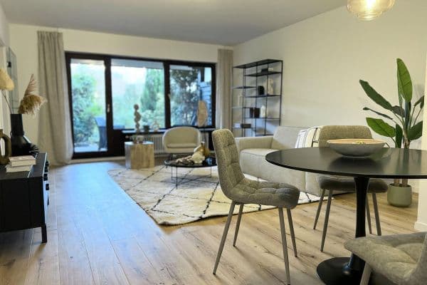 Prodej bytu 3+1 84 m², Meerbusch Prodej bytu 3+1 84 m², Meerbusch