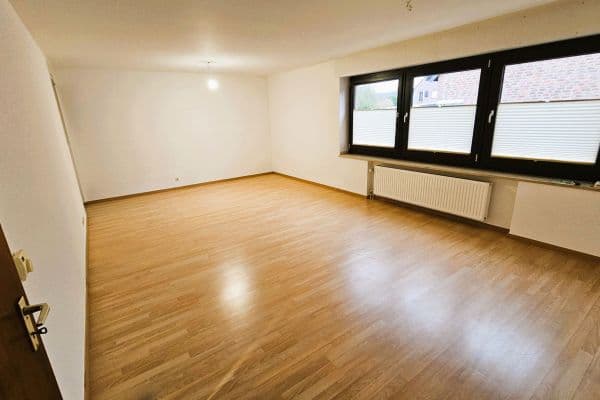 Prodej bytu 2+1 75 m², Jahnstr, Viersen Prodej bytu 2+1 75 m², Jahnstr, Viersen