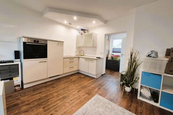 Pronájem bytu 2+1 45 m², Dreieich Pronájem bytu 2+1 45 m², Dreieich