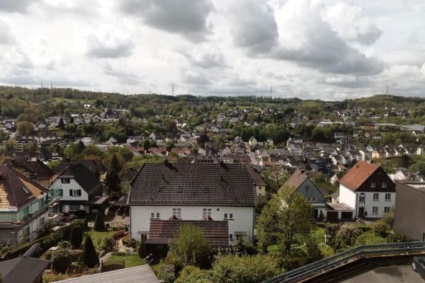 Pronájem bytu 4+1 77 m², Beseler Str. 20, Gummersbach, Severní Porýní-Vestfálsko Pronájem bytu 4+1 77 m², Beseler Str. 20, Gummersbach, Severní Porýní-Vestfálsko