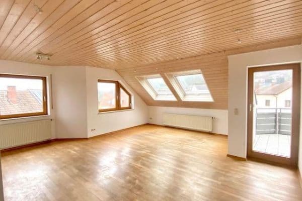 Prodej bytu 4+1 92 m², Herbrechtingen Prodej bytu 4+1 92 m², Herbrechtingen