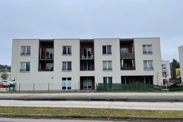 Prodej bytu 2+kk 56 m², Špačková, Plzeň Prodej bytu 2+kk 56 m², Špačková, Plzeň