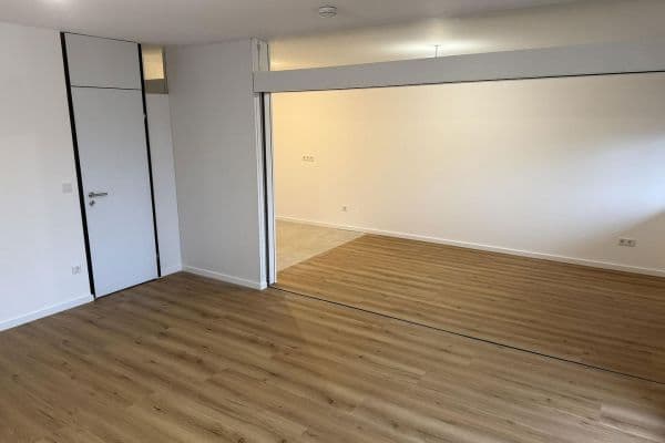 Pronájem bytu 3+kk 88 m², Friedrich-Ebert-Str. 17, Schwlabach am Taunus Pronájem bytu 3+kk 88 m², Friedrich-Ebert-Str. 17, Schwlabach am Taunus
