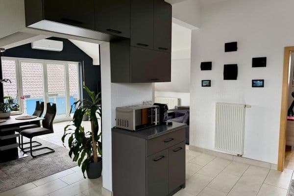 Prodej bytu 3+1 83 m², Elchesheim-Illingen Prodej bytu 3+1 83 m², Elchesheim-Illingen