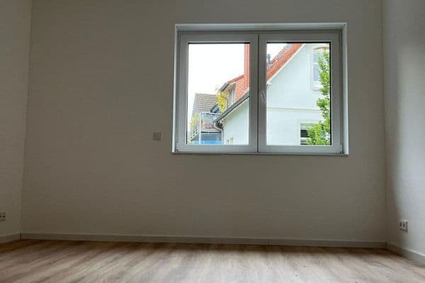 Pronájem bytu 4+1 115 m², Neu Isenburg Pronájem bytu 4+1 115 m², Neu Isenburg
