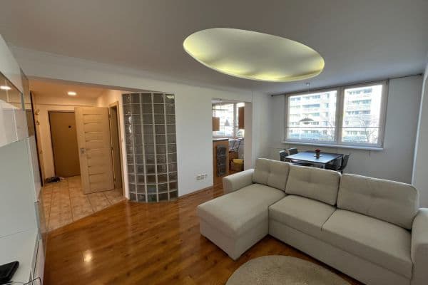 Pronájem bytu 3+1 77 m², Jana Palacha, Mladá Boleslav, Středočeský kraj Pronájem bytu 3+1 77 m², Jana Palacha, Mladá Boleslav, Středočeský kraj