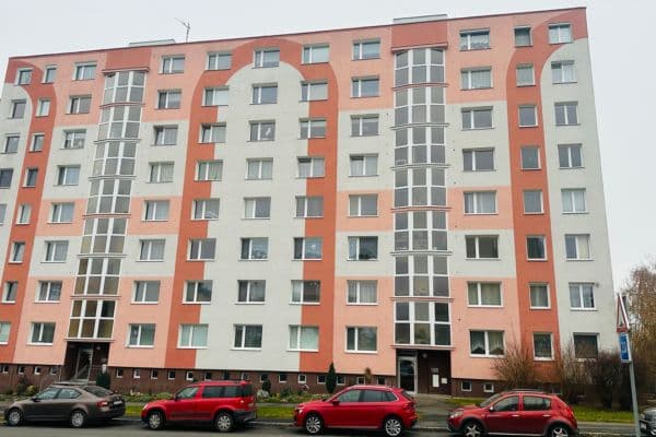 Prodej bytu 3+1 62 m², Kaznějovská, Plzeň Prodej bytu 3+1 62 m², Kaznějovská, Plzeň