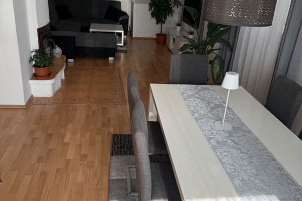 Prodej bytu 4+kk 145 m², Kostelecká, Mratín Prodej bytu 4+kk 145 m², Kostelecká, Mratín